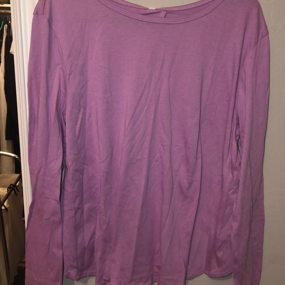fabletics long sleeve open back shirt